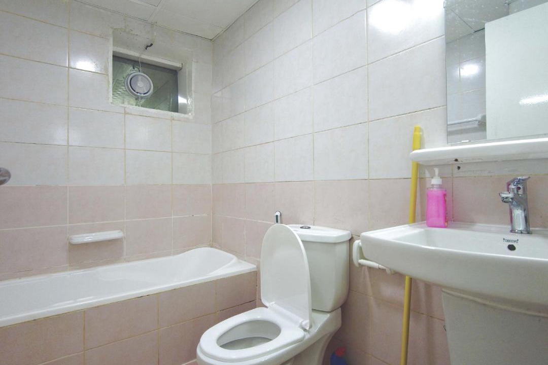 Photo of Bathroom in Al Qasimia