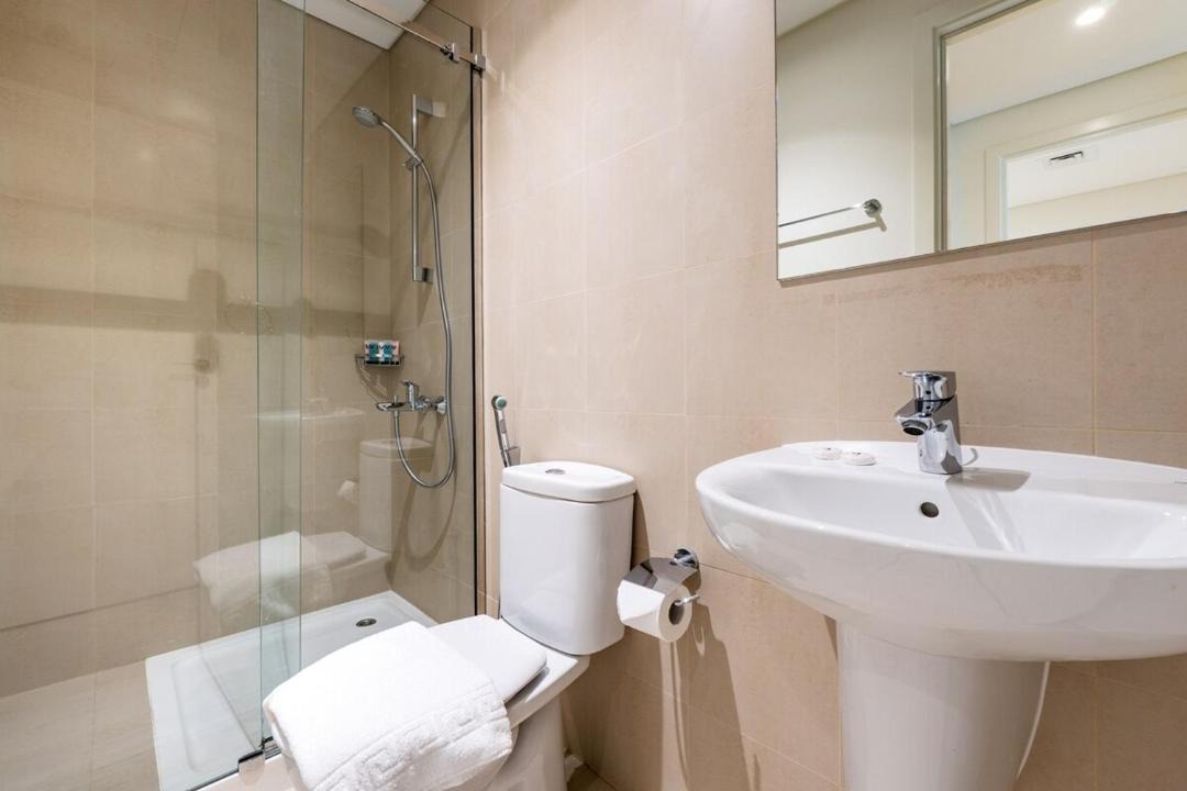 Photo of Bathroom in Za'abeel 2