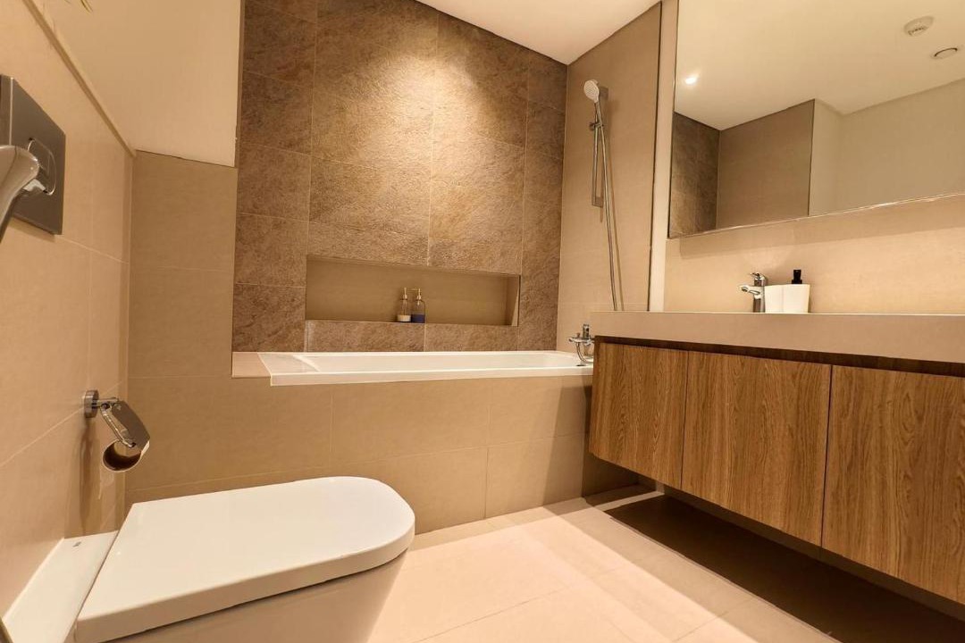 Photo of Bathroom in Za'abeel 2