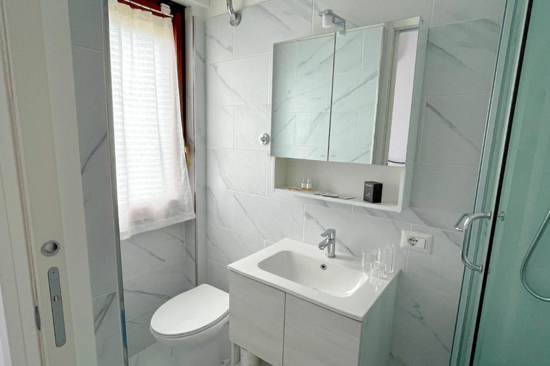 Photo of Bathroom in Lavinio Lido di Enea