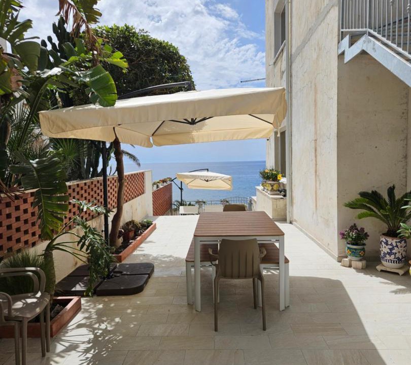 Photo of Patio Balcony in San Lucido