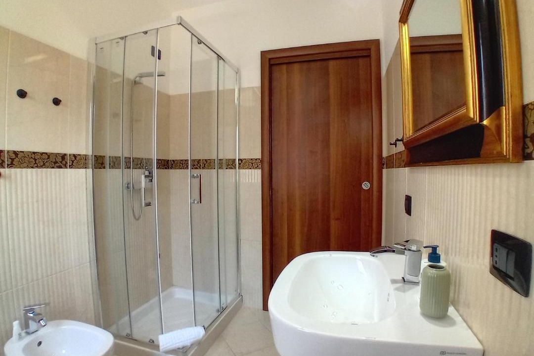 Photo of Bathroom in Cassino