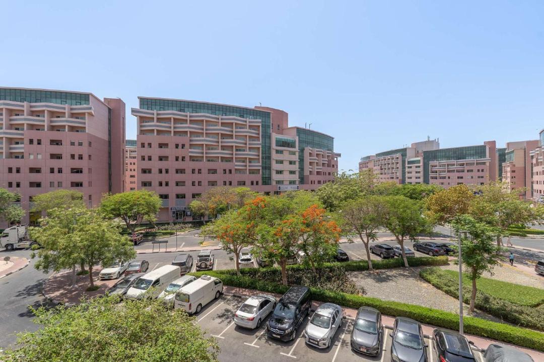 Photo of Buildings in Discovery Gardens