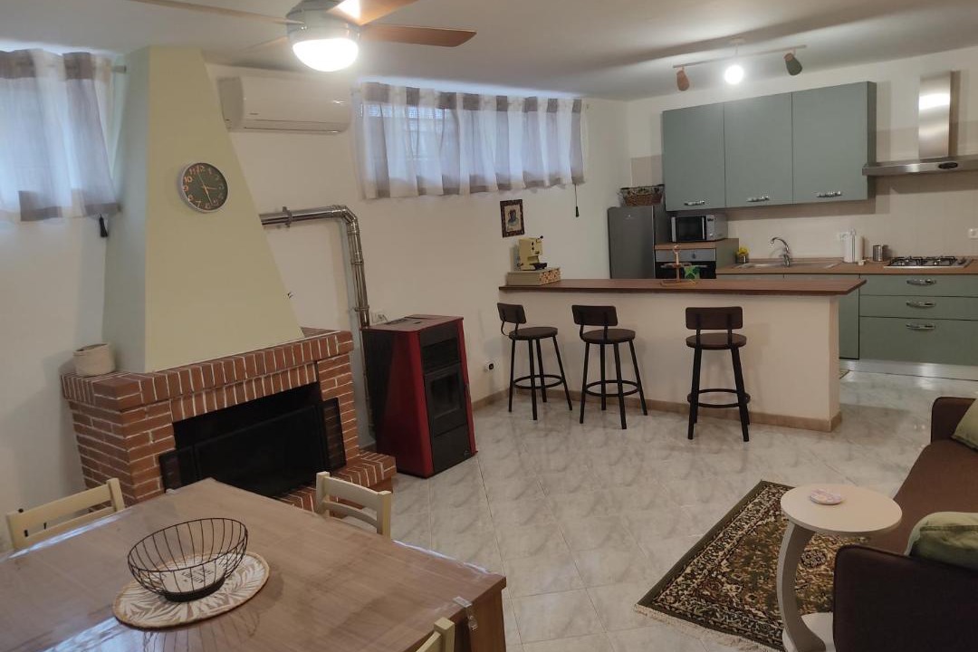 Photo of Kitchen in Varcaturo