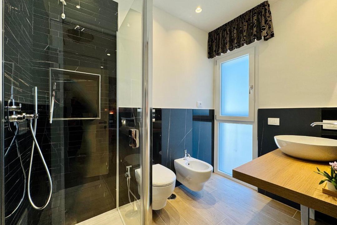 Photo of Bathroom in Meta