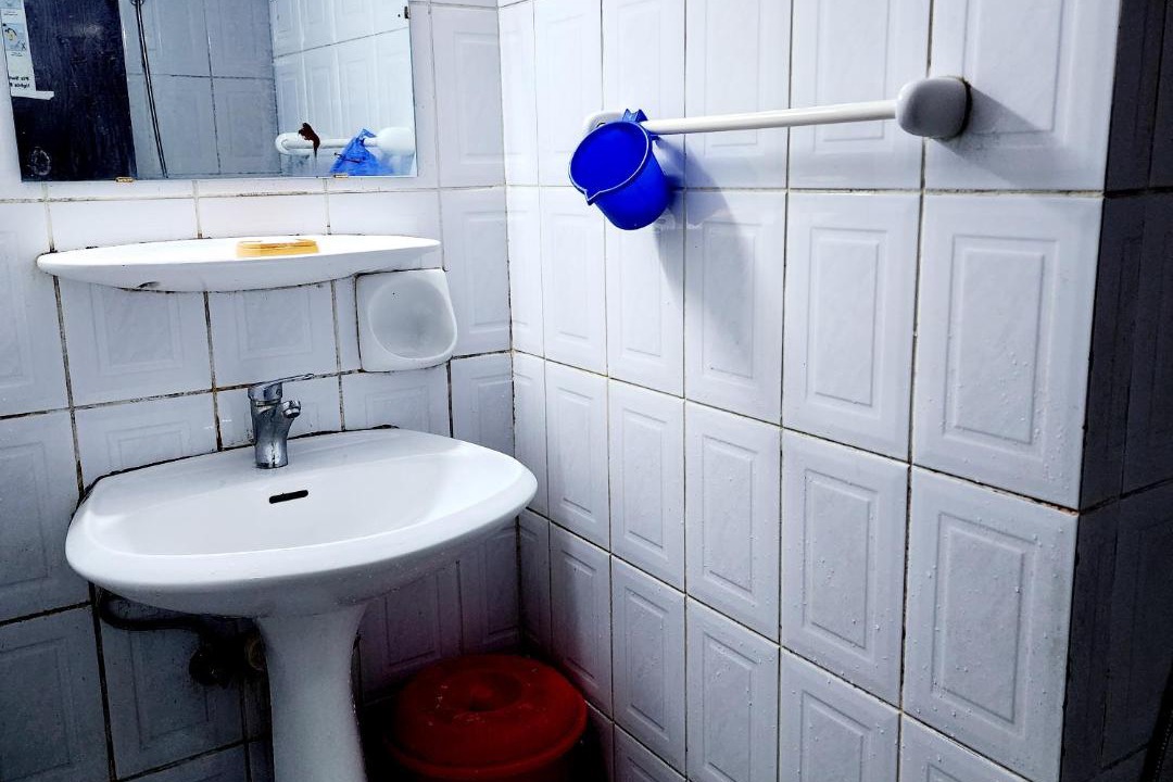 Photo of Bathroom in Al Muraqqabat