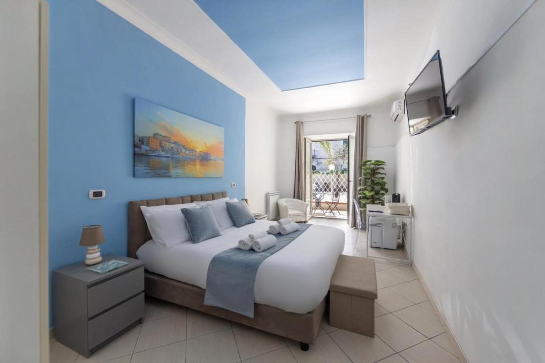 Photo of Bedroom in Naples
