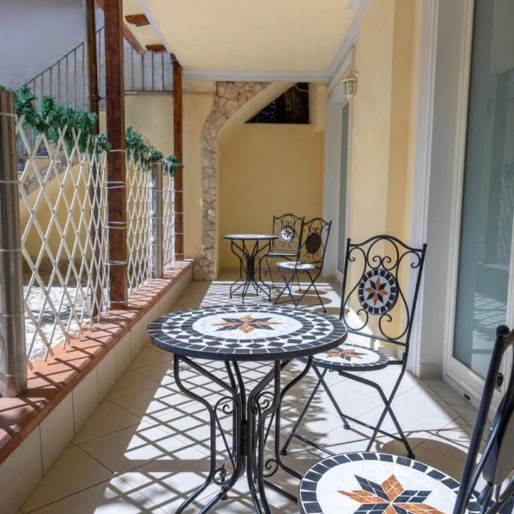 Photo of Patio Balcony in Naples