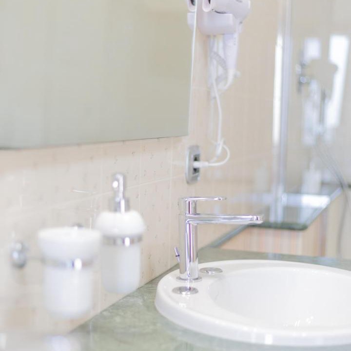 Photo of Bathroom in Cimitile
