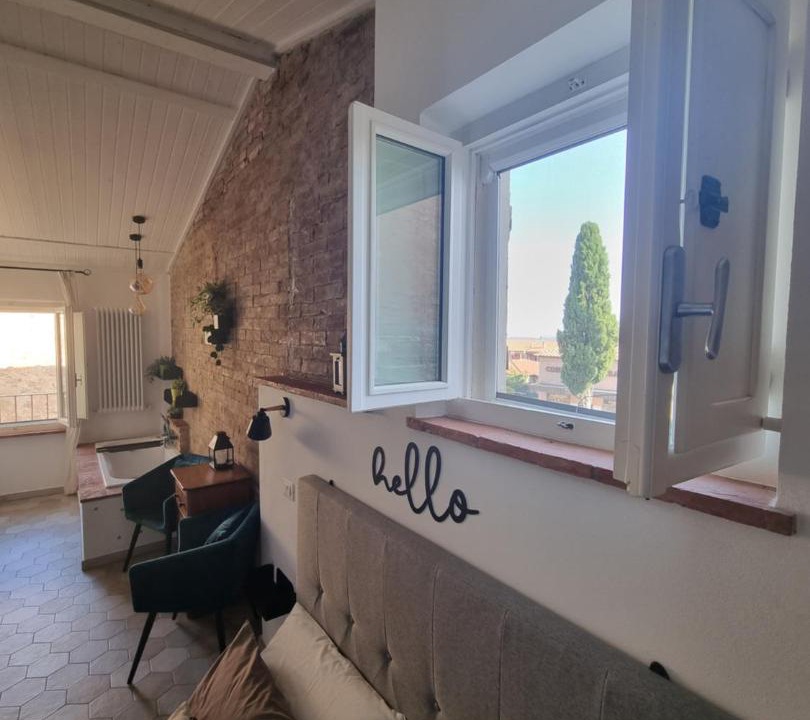 Photo of Others in Pienza
