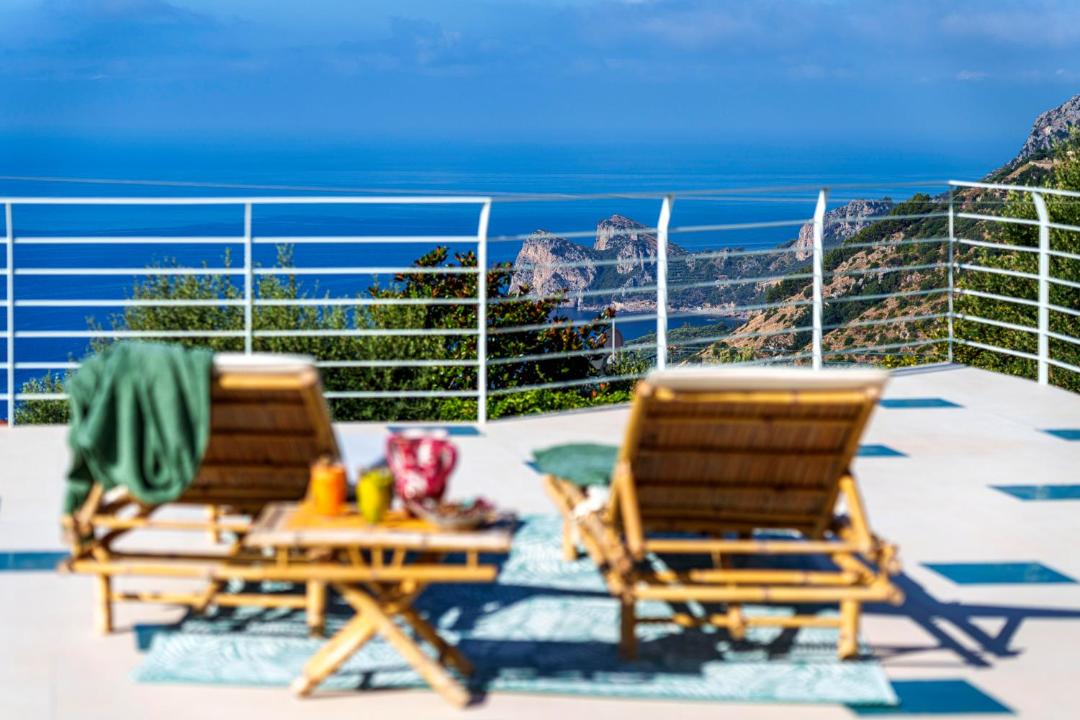 Photo of Patio Balcony in Sant'Agata sui Due Golfi