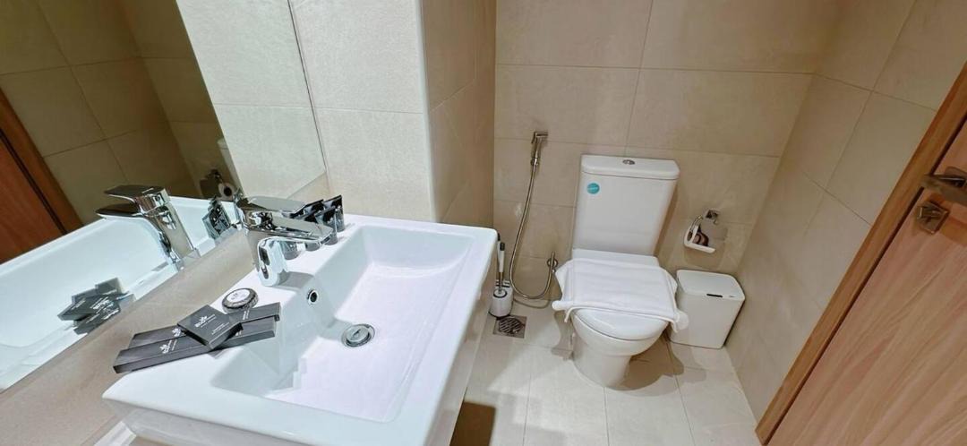 Photo of Bathroom in Al Barsha 1