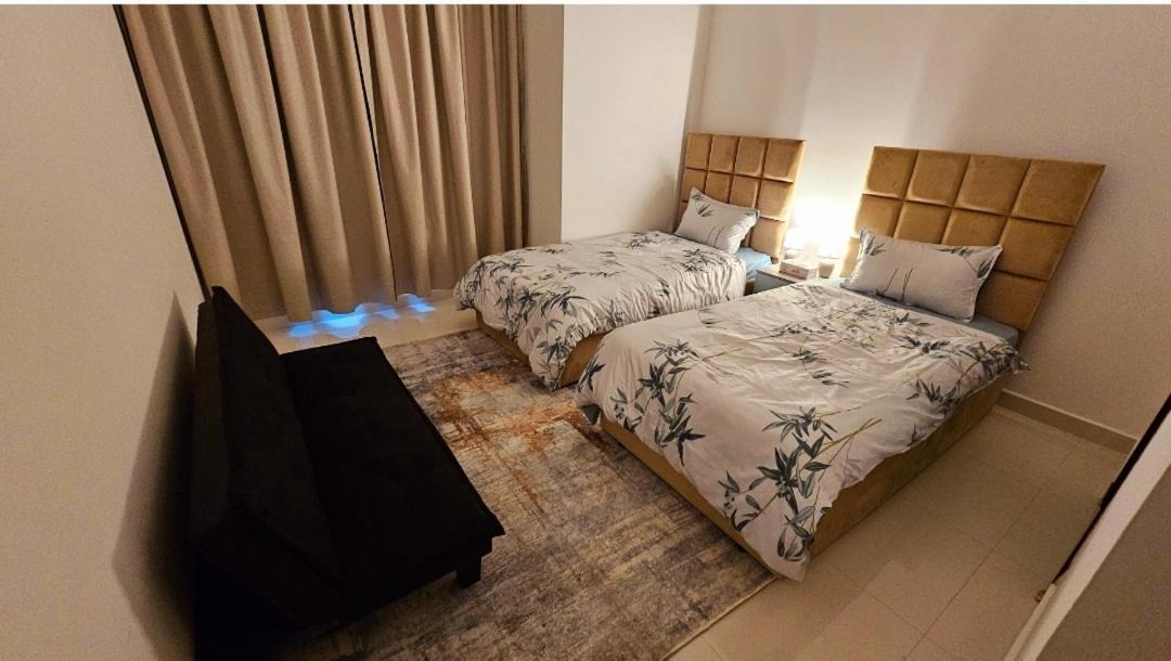 Photo of Bedroom in Mirdif