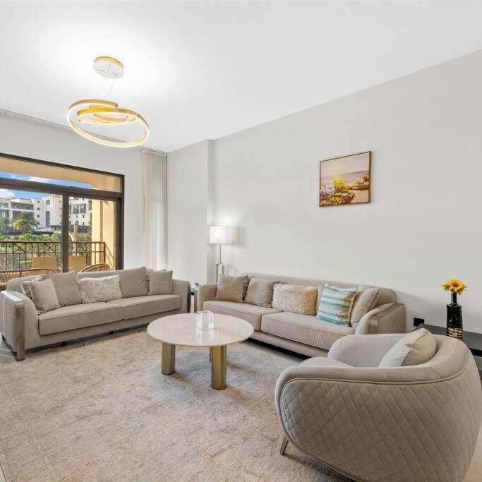 Photo of Livingroom in Umm Suqeim 3