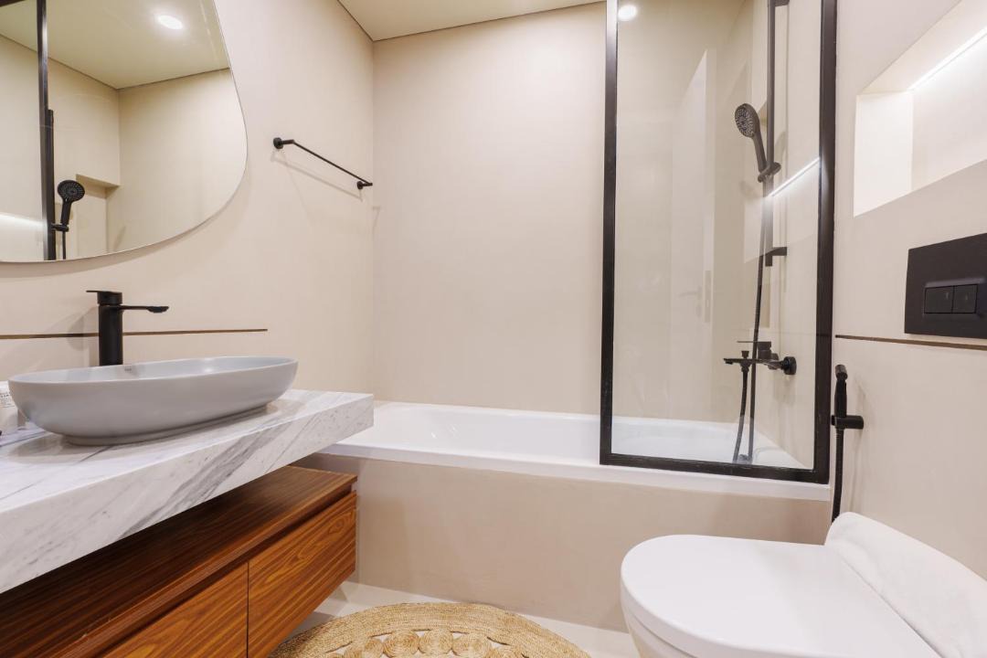 Photo of Bathroom in Umm Suqeim 3