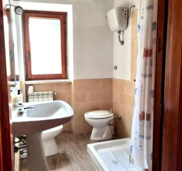 Photo of Bathroom in Tagliacozzo