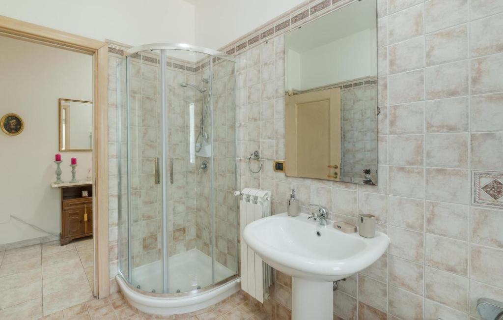 Photo of Bathroom in Villa Santa Lucia