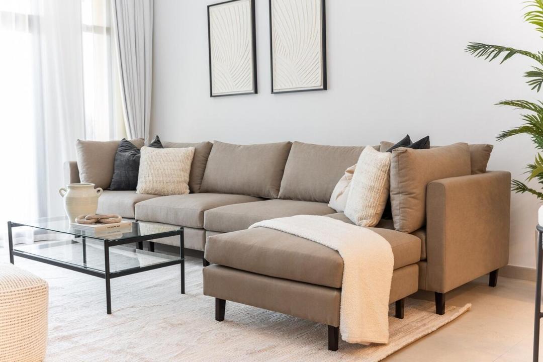 Photo of Livingroom in Umm Suqeim 3