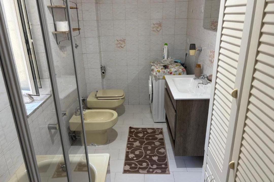Photo of Bathroom in Secondigliano
