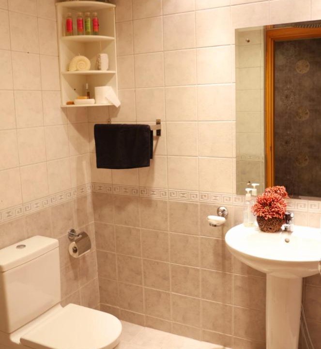 Photo of Bathroom in Jumeira 1