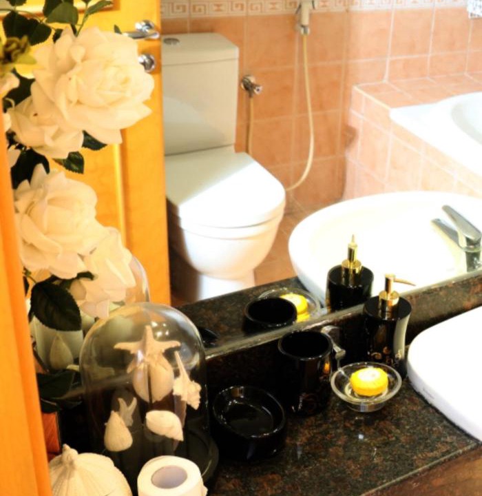 Photo of Bathroom in Jumeira 1