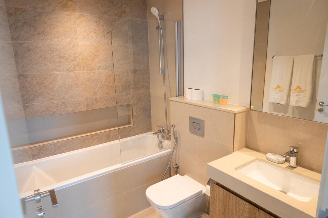 Photo of Bathroom in Za'abeel 2