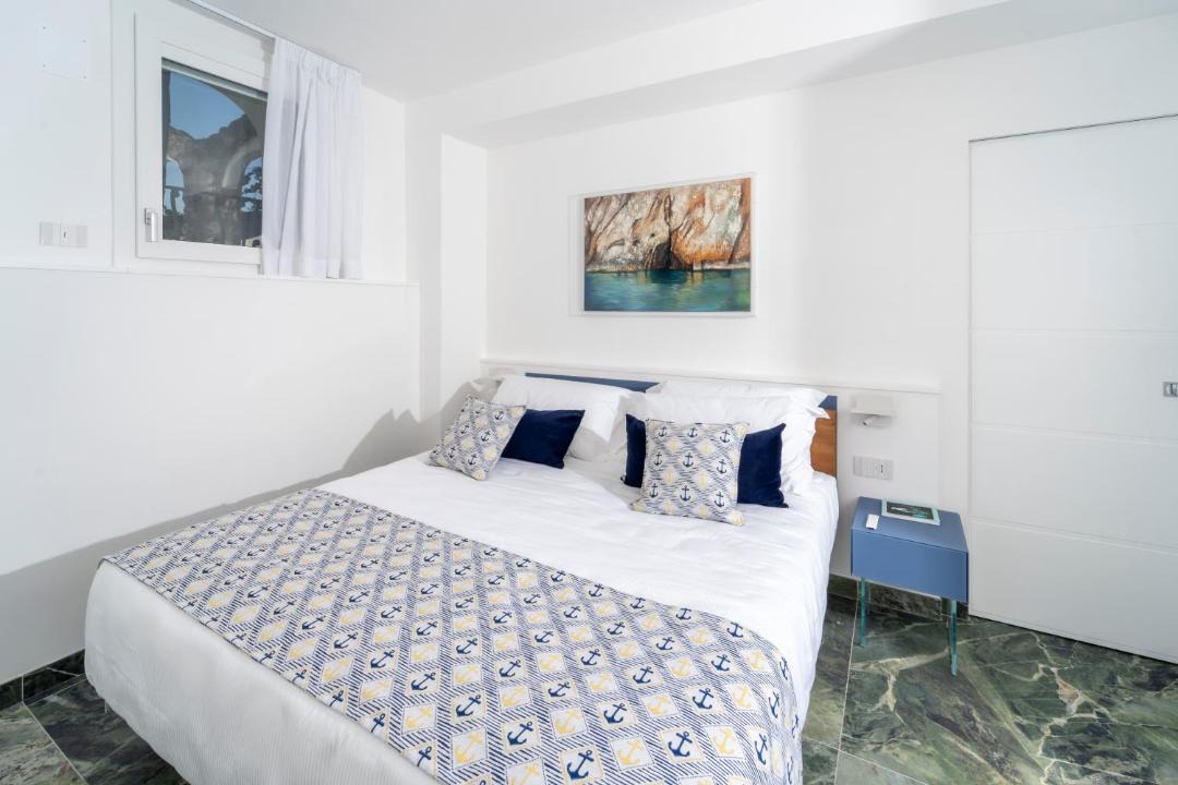 Photo of Bedroom in Capri