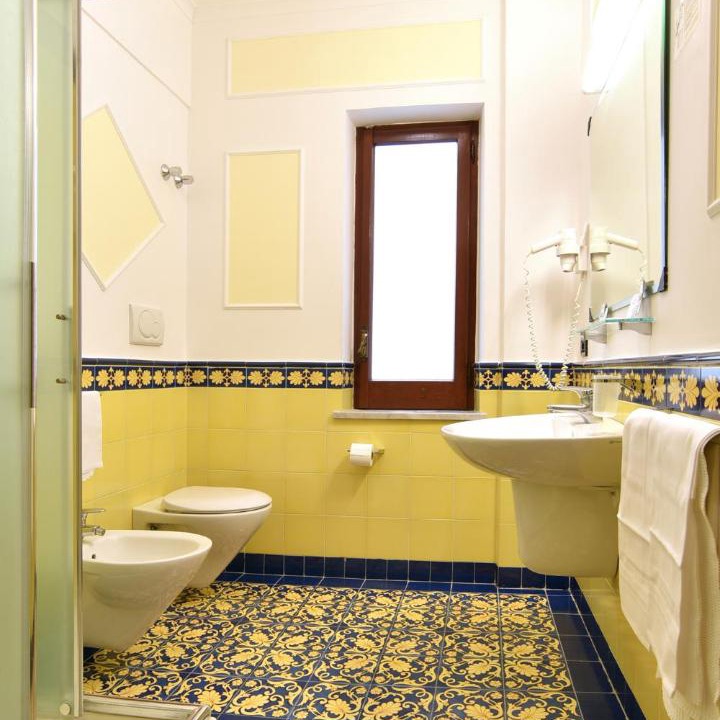 Photo of Bathroom in Priora