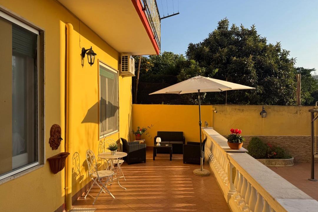 Photo of Patio Balcony in Naples
