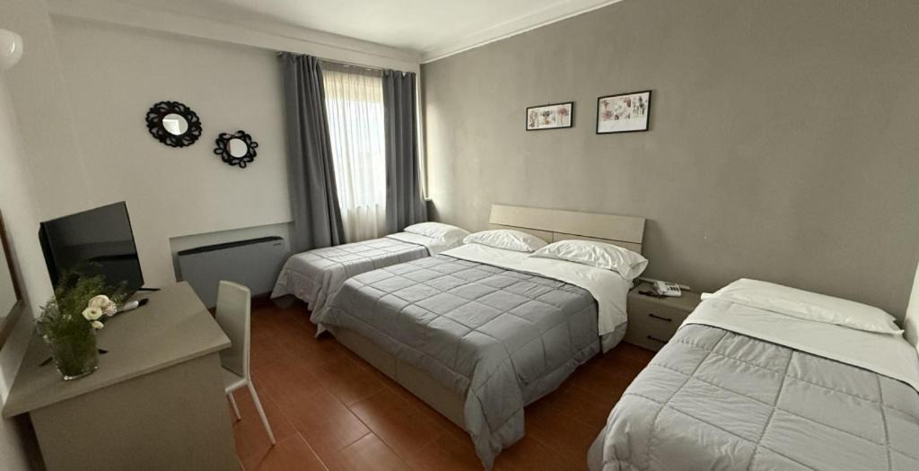 Photo of Bedroom in Castello di Cisterna