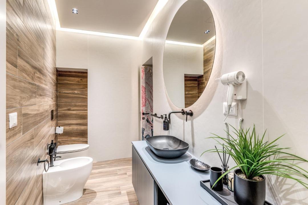 Photo of Bathroom in Chiaia