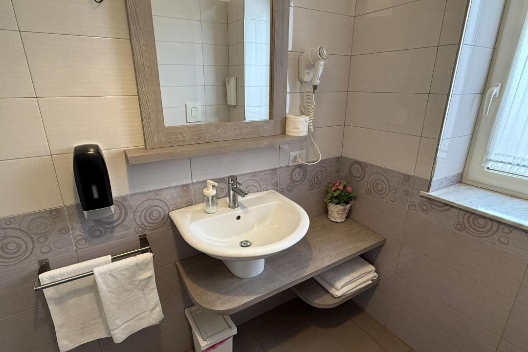 Photo of Bathroom in Secondigliano