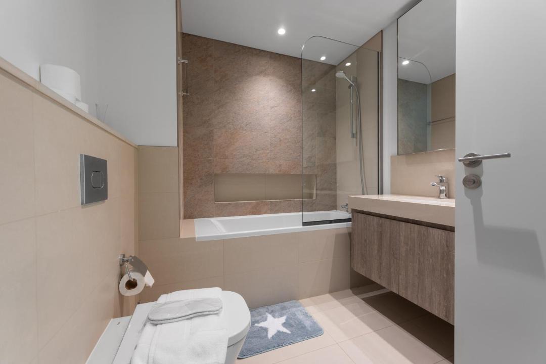 Photo of Bathroom in Za'abeel 2