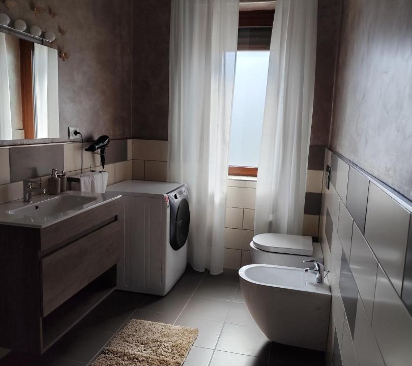 Photo of Bathroom in Tollo