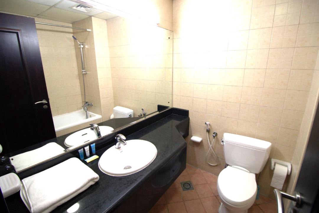 Photo of Bathroom in Discovery Gardens