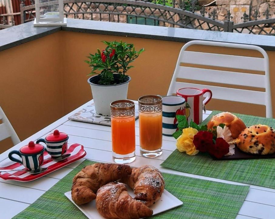 Photo of Patio Balcony in Meta