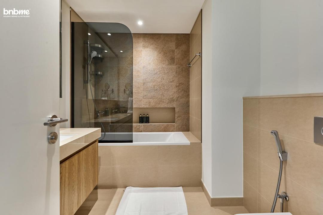 Photo of Bathroom in Za'abeel 2