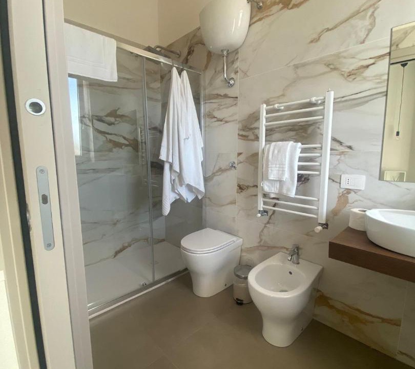 Photo of Bathroom in Nola