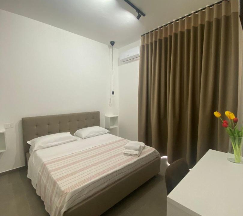 Photo of Bedroom in Nola
