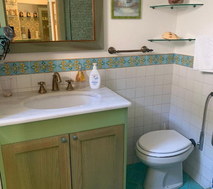 Photo of Bathroom in Marina Grande