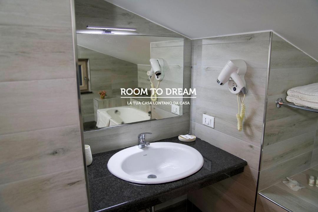 Photo of Bathroom in San Valentino Torio