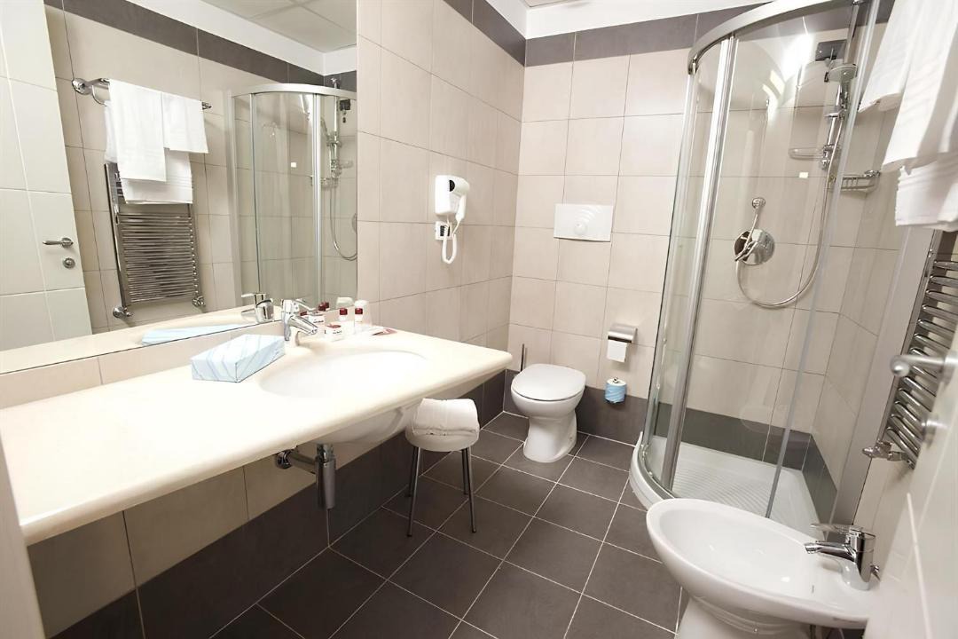 Photo of Bathroom in Casoria