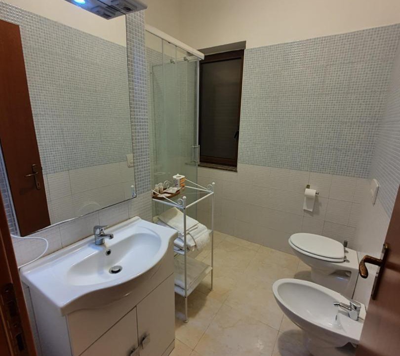 Photo of Bathroom in Cimitile