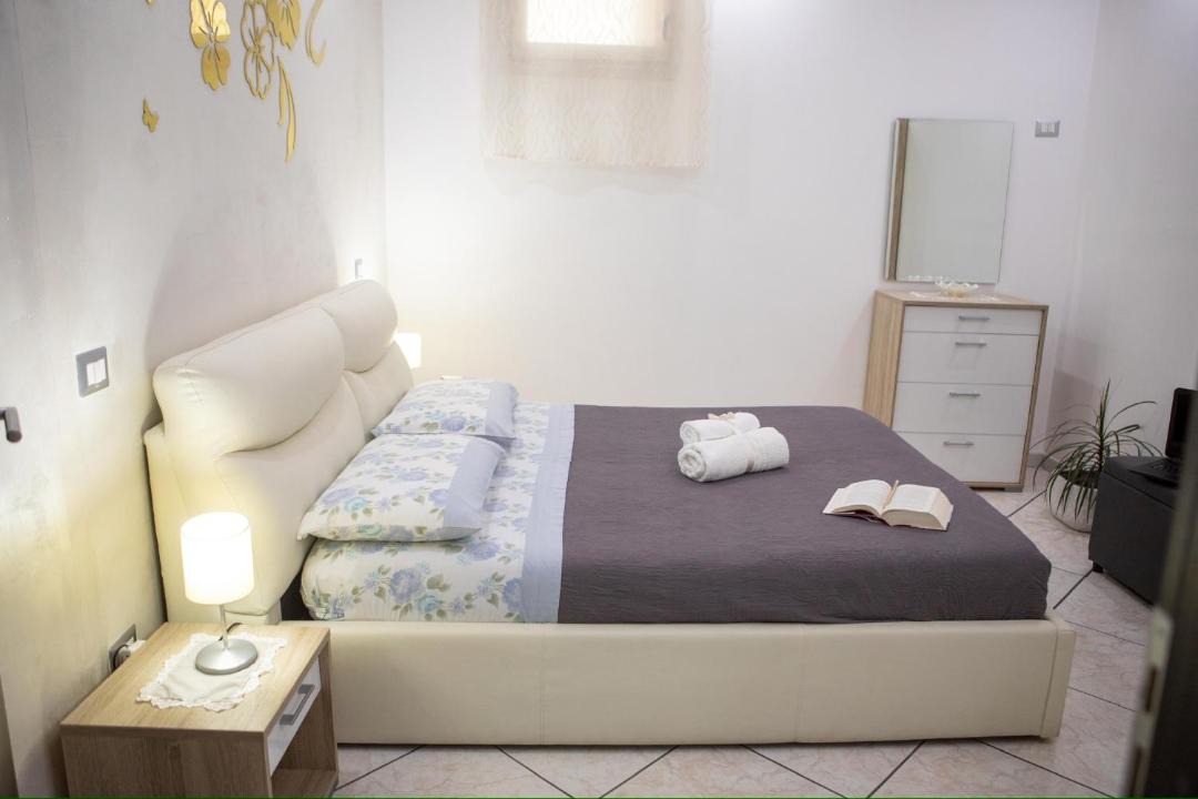 Photo of Bedroom in Piazza-Tralia-Pendolo
