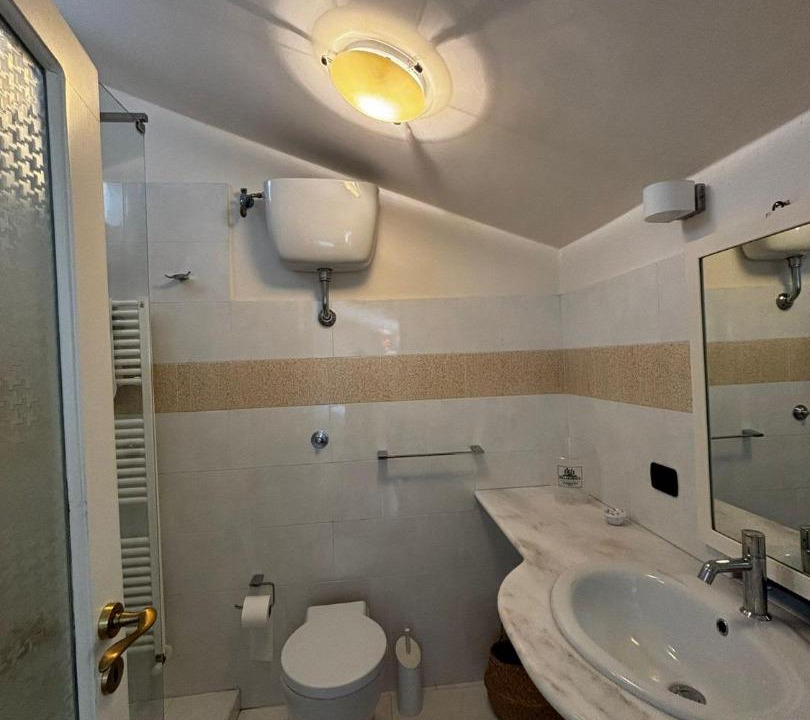 Photo of Bathroom in Airola