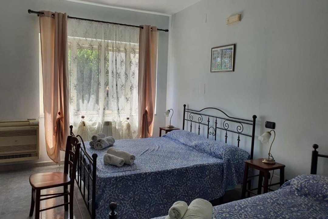Photo of Bedroom in Caserta Vecchia