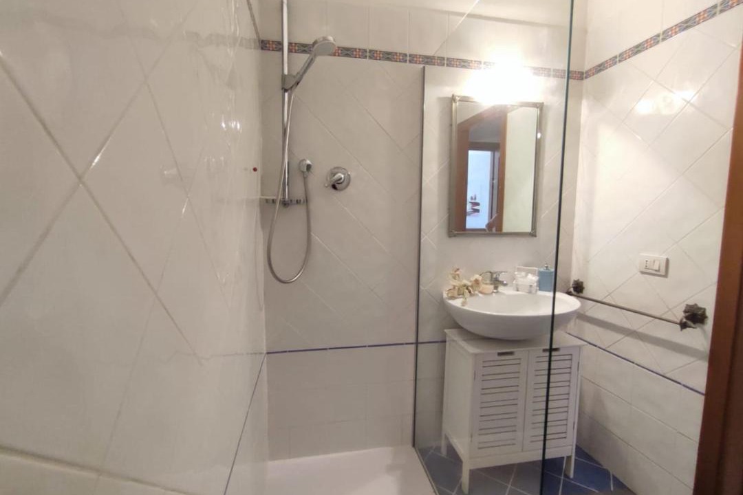 Photo of Bathroom in Torrenieri