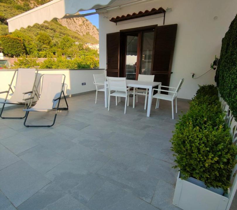 Photo of Patio Balcony in Meta