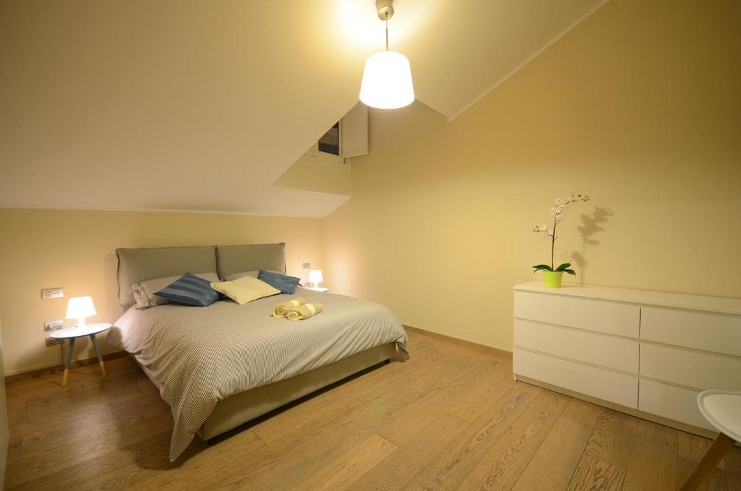 Photo of Bedroom in Historical Downtown Salerno