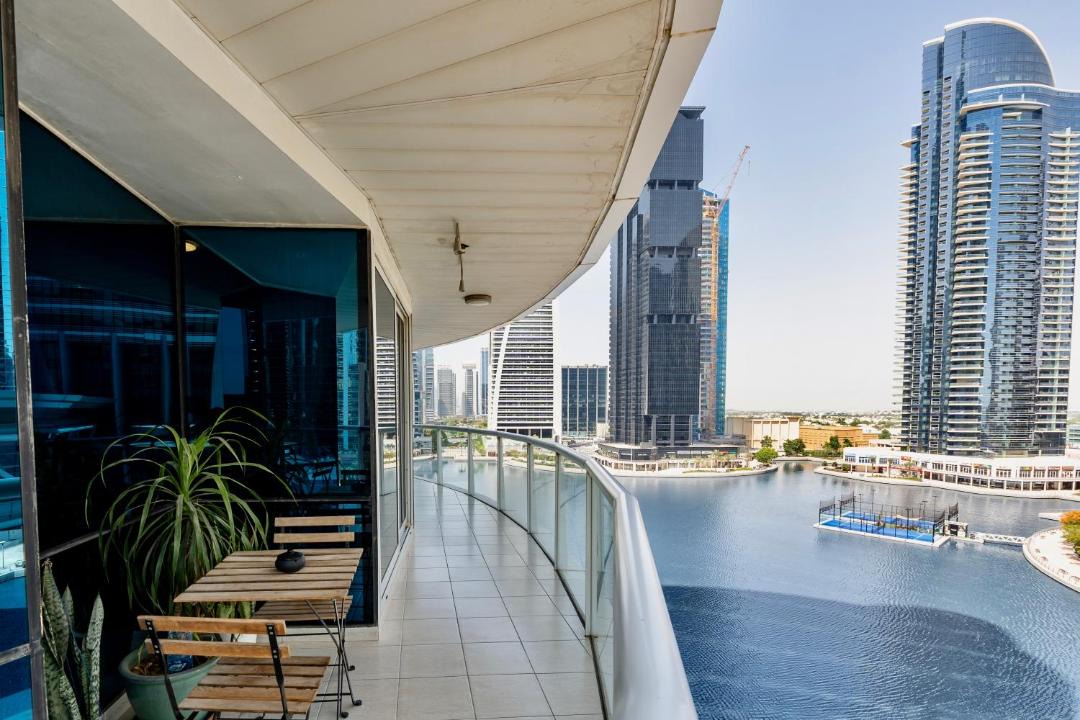 Photo of Patio Balcony in Jumeirah Lake Towers
